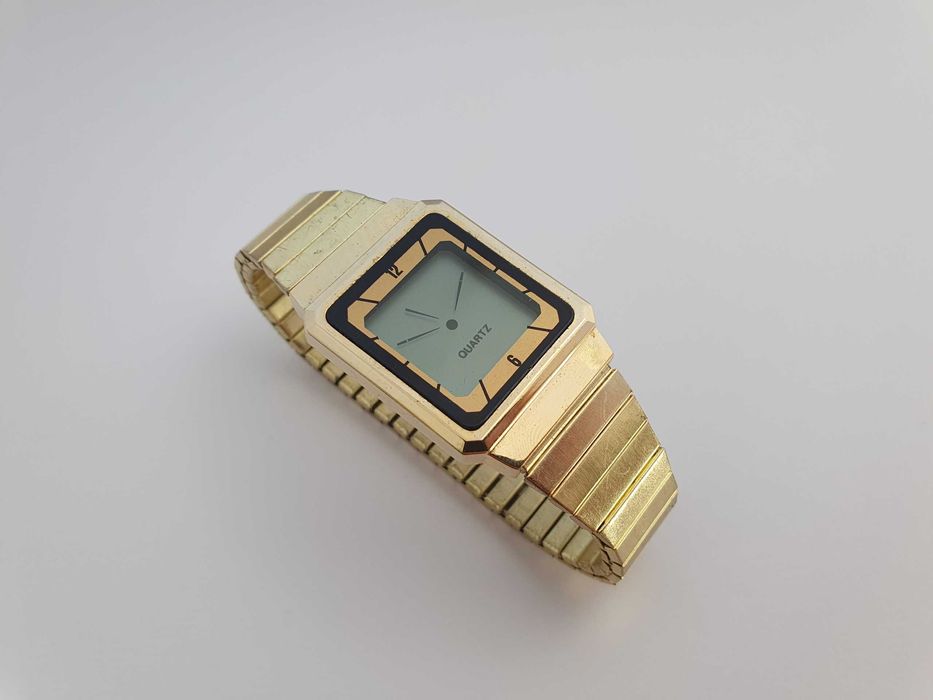 Zegarek LCD Quartz Vintage