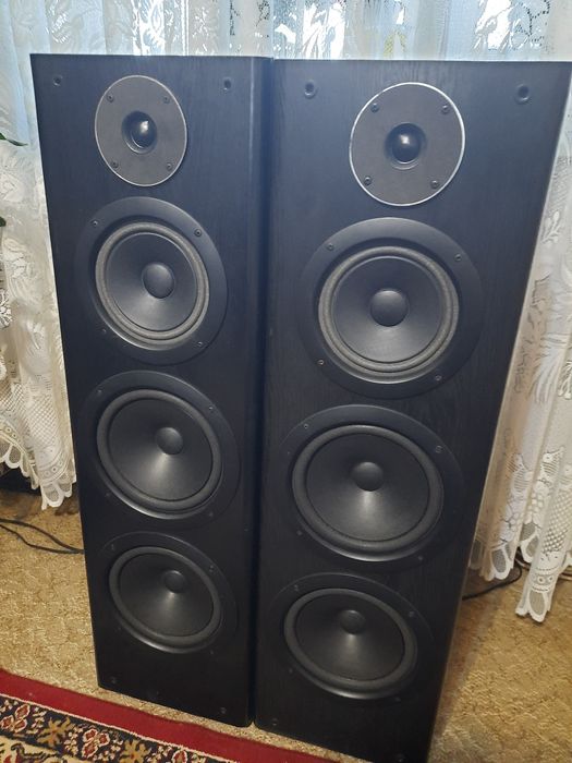 Kolumny wolnostojące