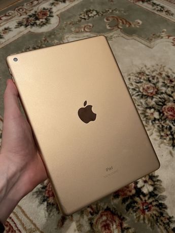 Apple ipad 8 th 32 gb 10.2 gold