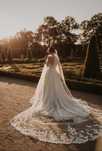 Sophia Tolli Suknia ślubna + welon