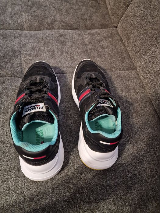 Buty tommy helfilger rozmiar 38