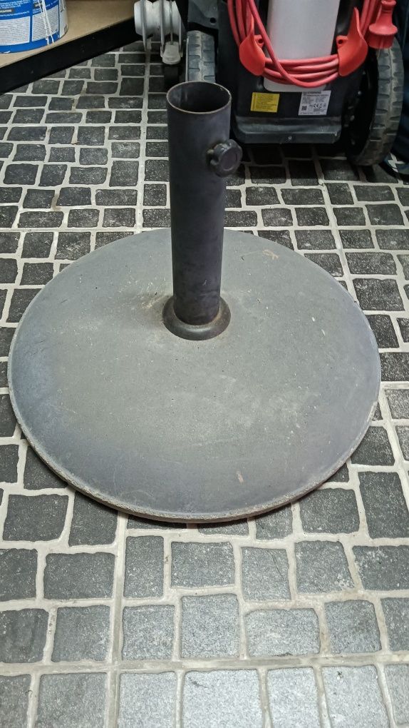 Base para suporte de chapéu