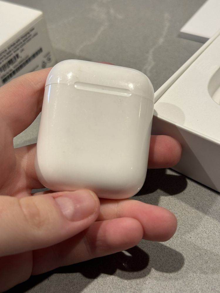 навушники airpods 2