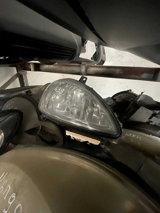 Фари б/у VW B5, Golf 3/4, Audi A4 — великий вибір