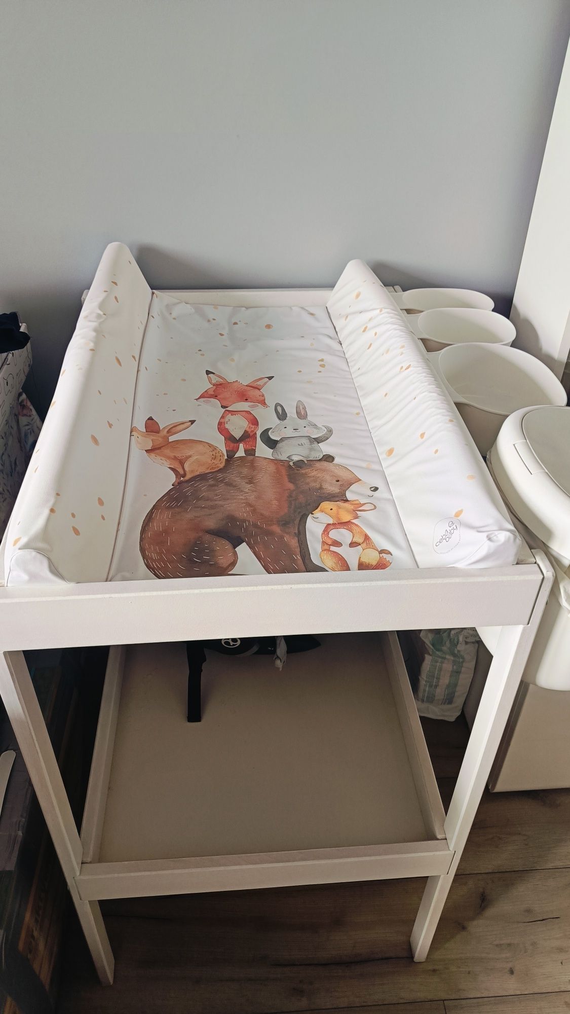 Przewijak ikea + organizery i mata
