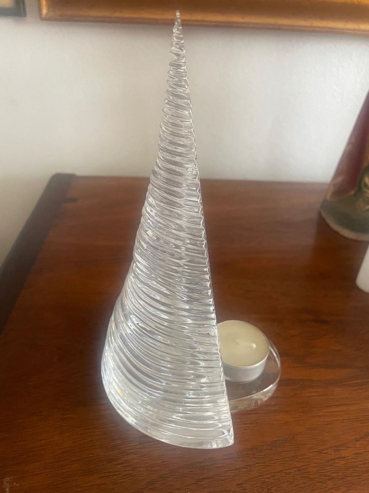 Arvore em cristal alusiva ao natal