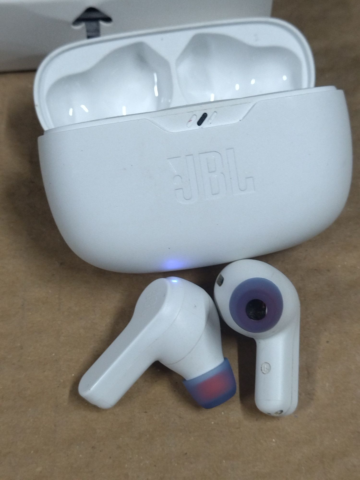 Słuchawki JBL wave buds białe (S2)
