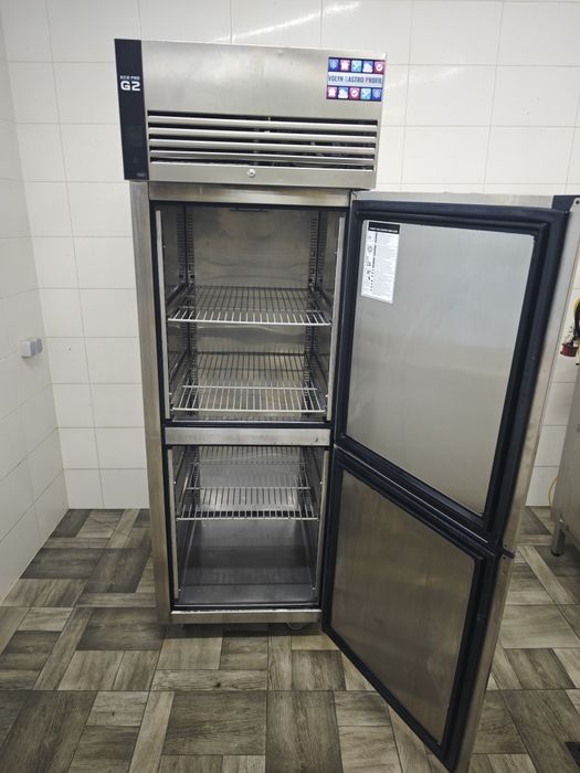 Морозильна шафа 700л Foster Англія