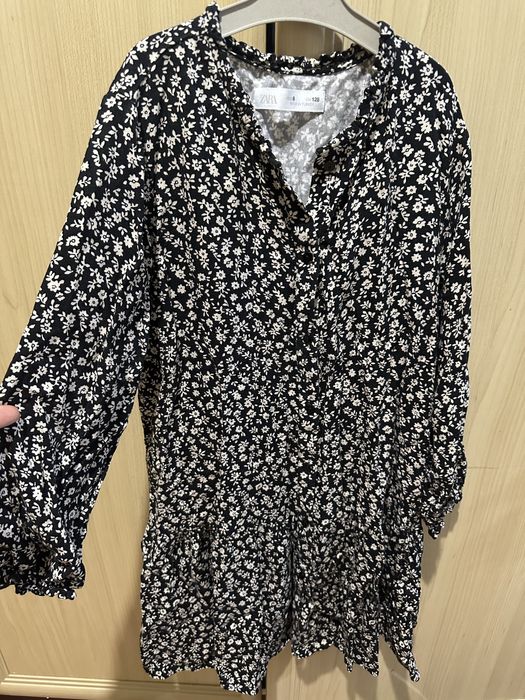 Пролам сукню на дівчинку Zara