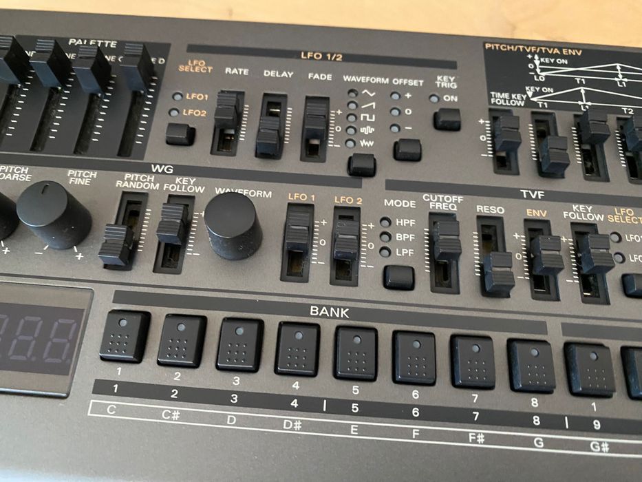 Roland Boutique JD-08