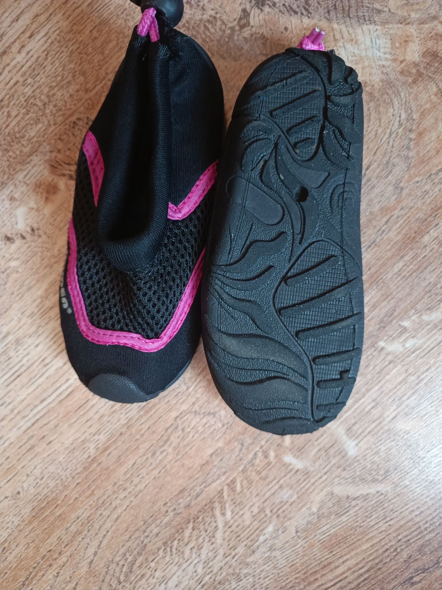 Buty do wody morze rzeka wakacje