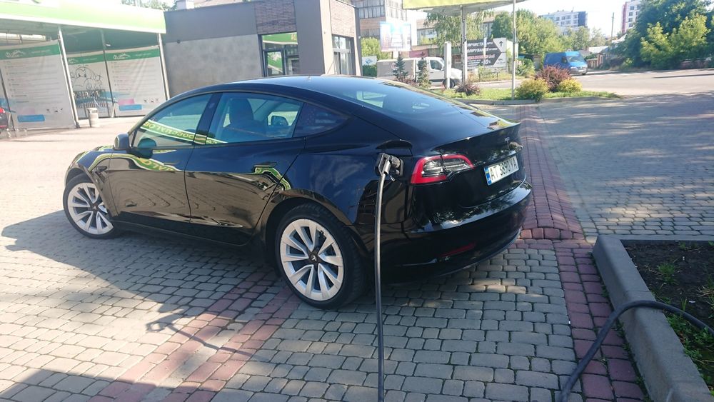 Tesla model 3 22р.