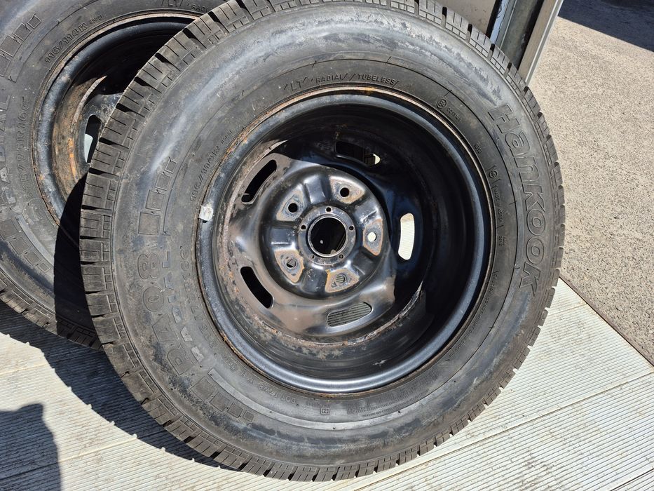 215 75 16 C 216/114 R Hankook