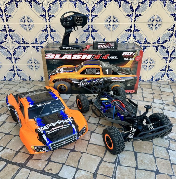 Traxxas Slahs VXL 4x4