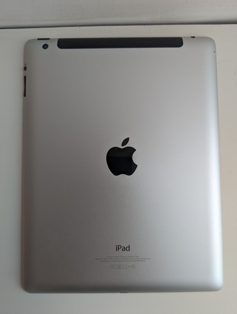 iPad A1459 з зарядкою