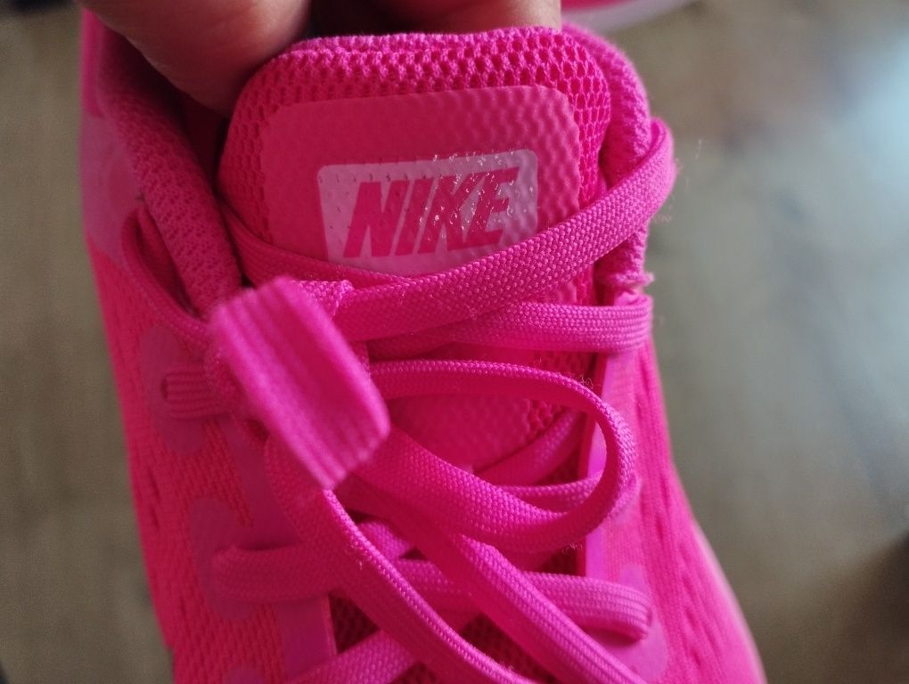 Buty sportowe NIKE