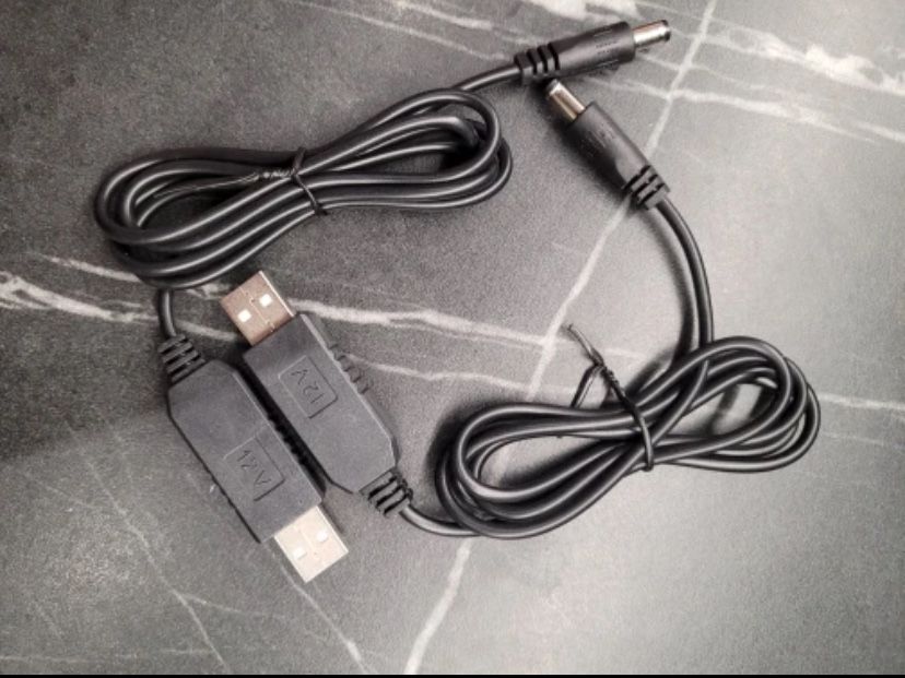 Перехідник, адаптер, перетворювач з 5в на 12в кабель