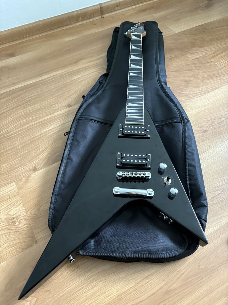 (Zestaw)(GWARANCJA 3LATA)Gitara elektryczna RX-10BK+PIEC HB-20R I INNE