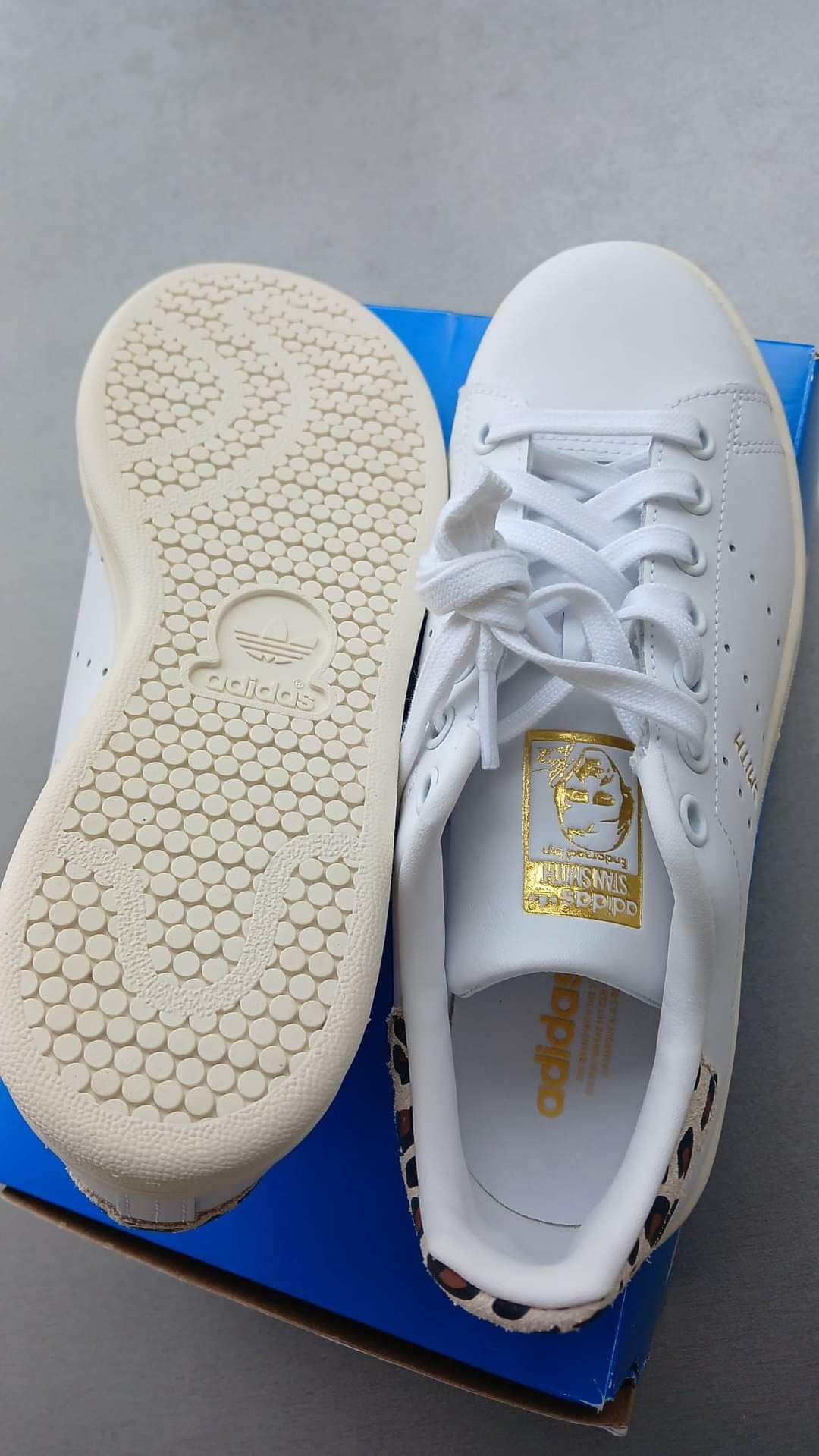 Кросівки нові ADIDAS