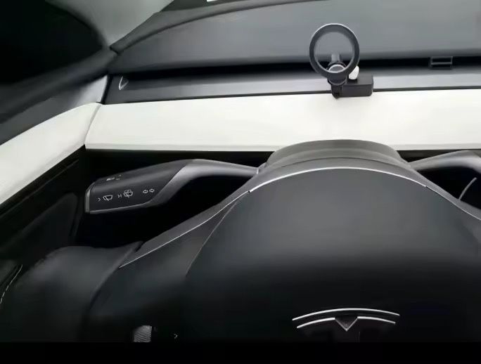 Тримач кріплення для tesla 3 (17-23)/Y (19-24) / highland та інших