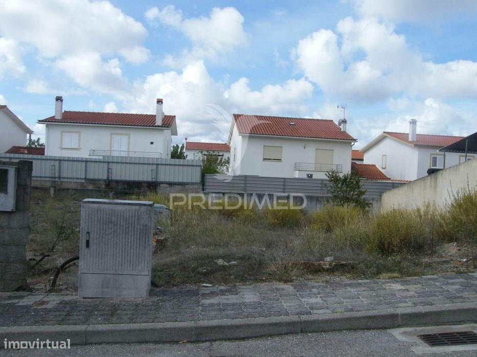 Excelente lote para construção em Nisa