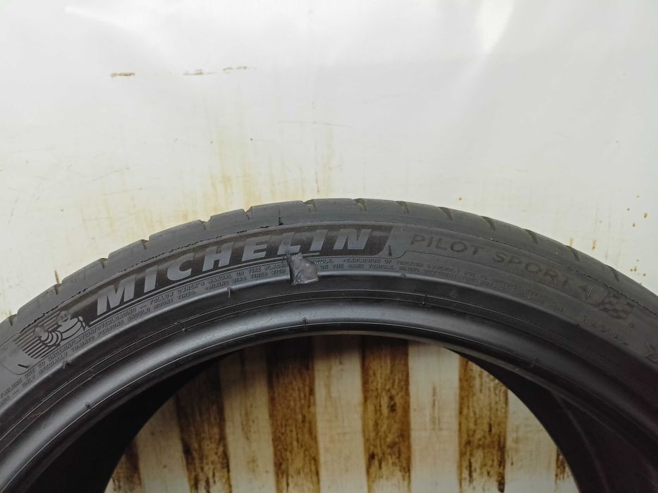 Michelin Pilot Sport 4 225/40/18 2019r. 92Y 2x5,6mm (4367)
