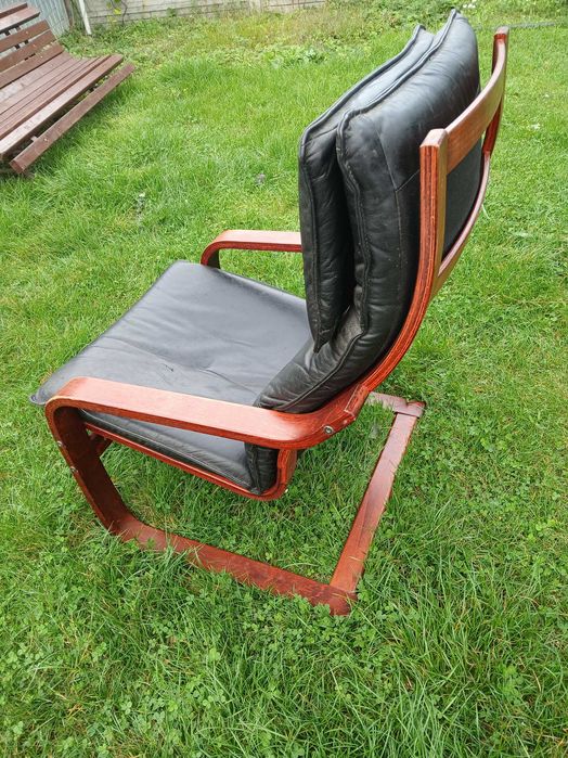 Fotel  z siedziskiem ze skóry naturalnej