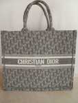 Perfect vintage tote bag books christian dior