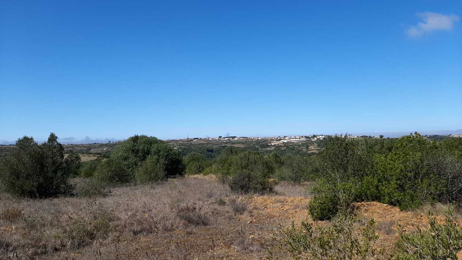Terreno com 17000m2, Zona de MAFRA - Possibilidade de Construção