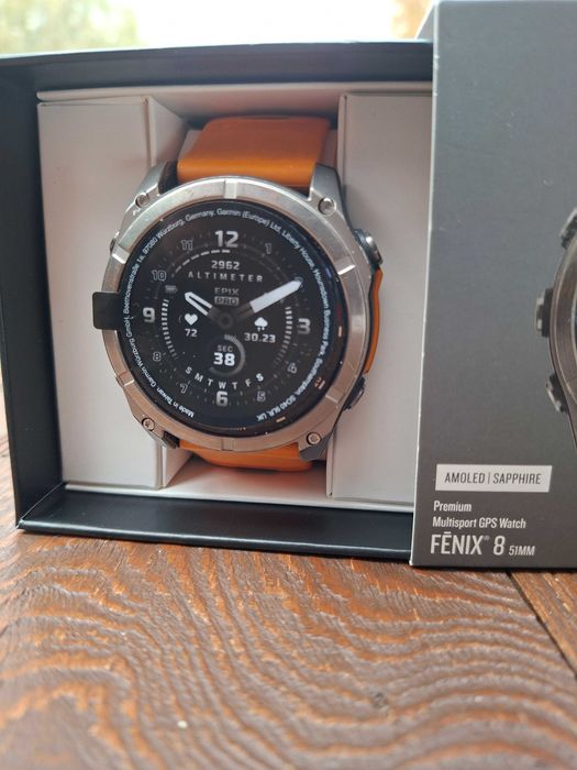 GARMIN Fenix 8 - 51 mm, AMOLED Sapphire Titanium
