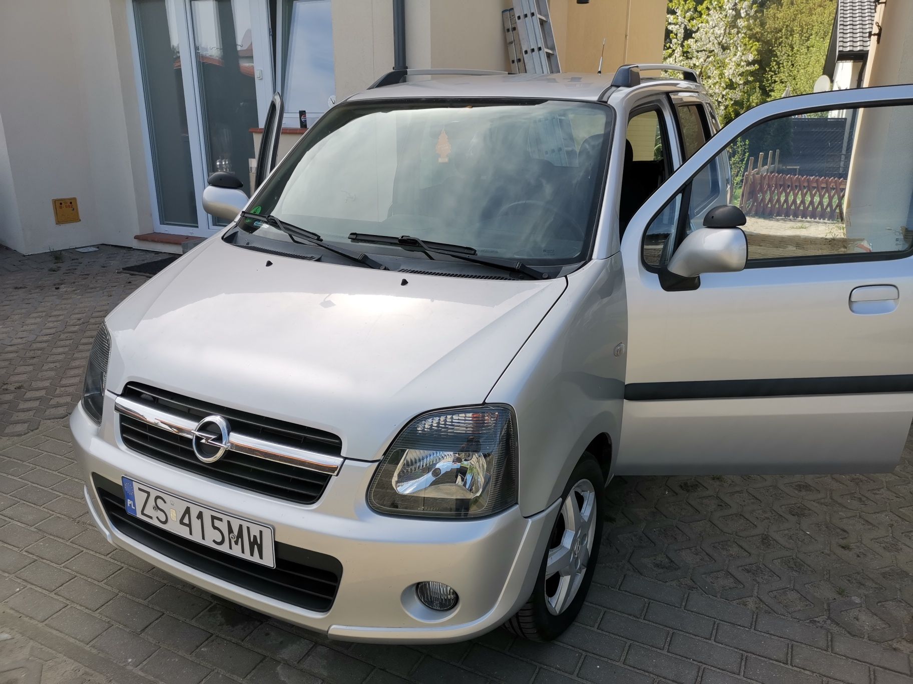 Opel Agila 1.2 16v, 2004r, 64.000km (org. przebieg)