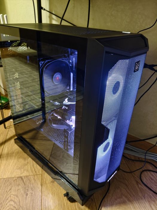 Lian Li/ i7 11700K/ Z590/ RX 6700XT/ 32Gb 3600Mh/1.5 Tb/Be quiet