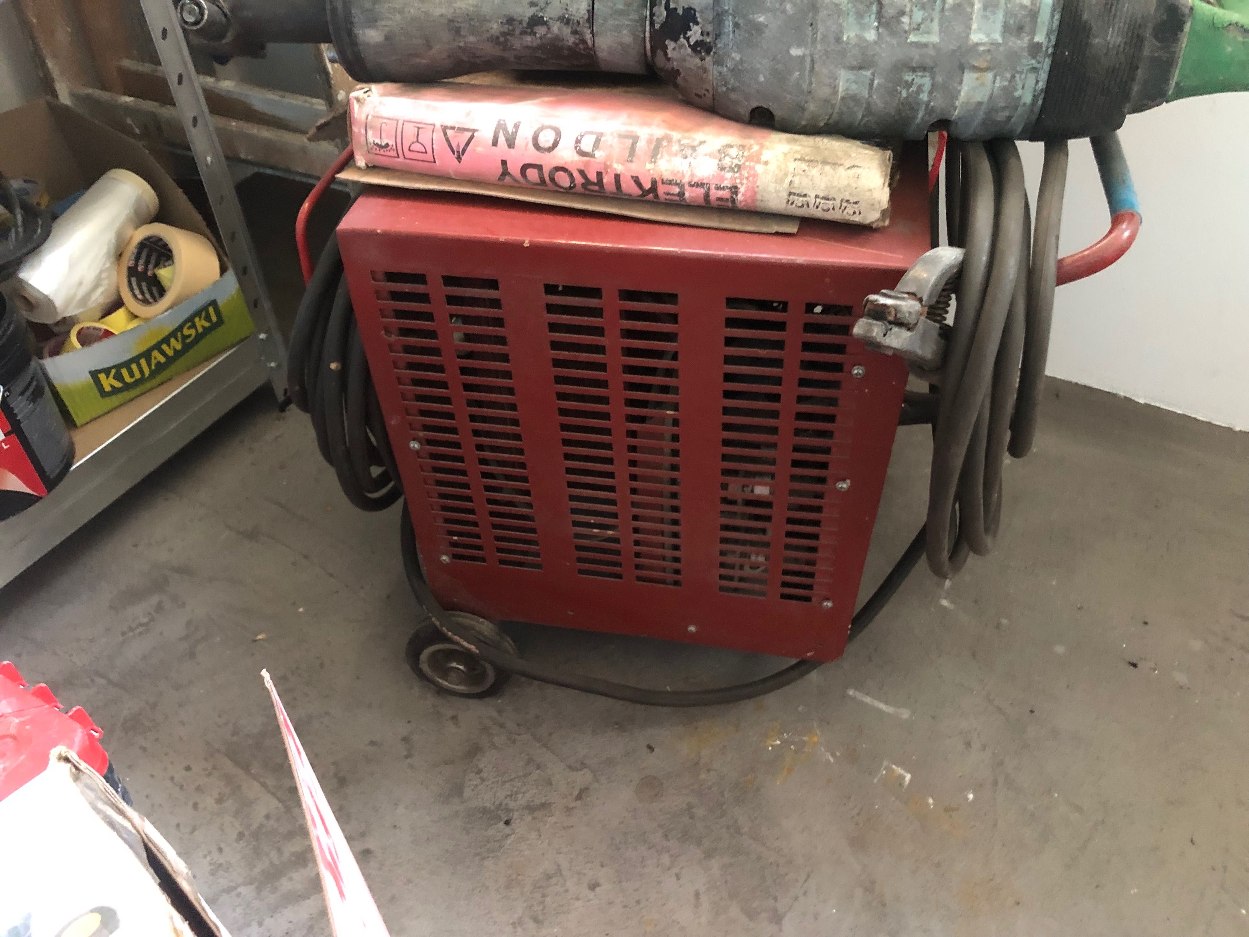 Spawarka elektrodowa