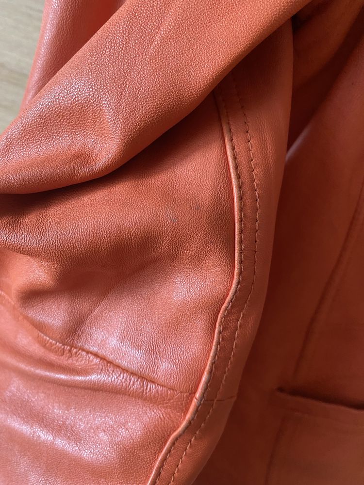 Pomarańczowa kurtka skórzana Linea Tesini