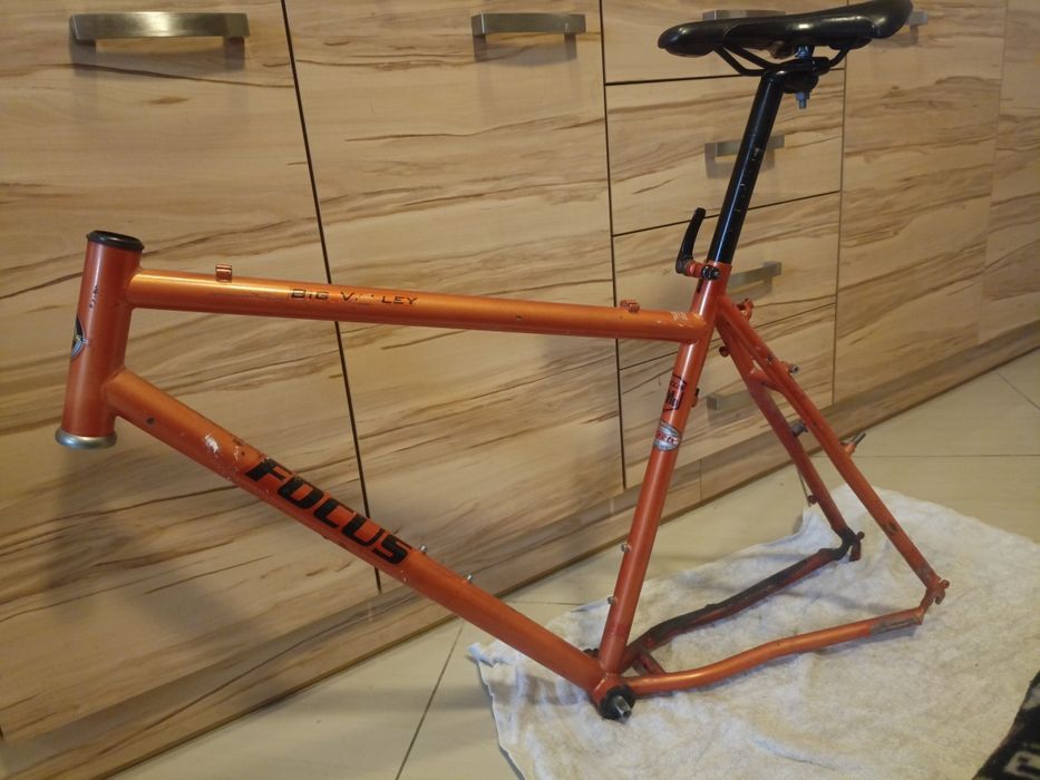Rama rowerowa focus stal chromo-molibdenowa v brake