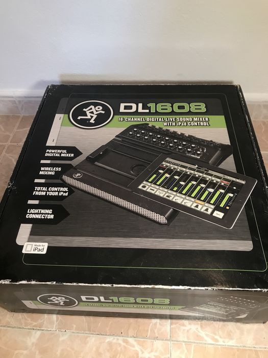 Mesa mistura Mackie DL1608