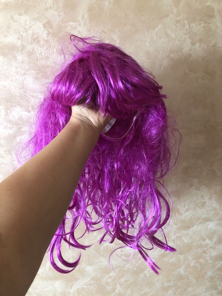 Парик перука фіолетово рожева волосся штучне