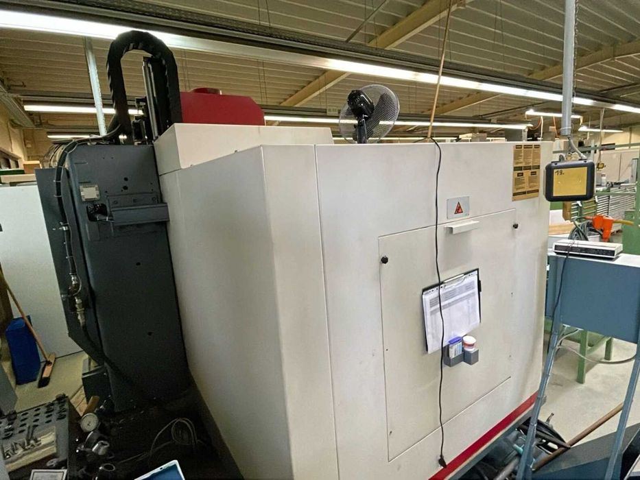 Centrum Frezarka CNC CINCINNATI Arrow _ 1250 _ DMG