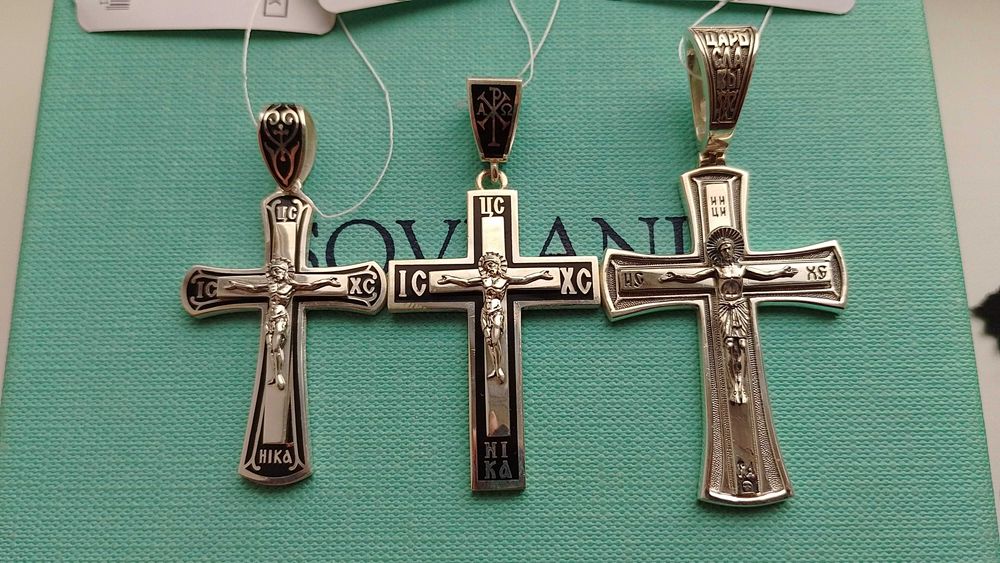 Серебряный крестик с чернением с эмалью крест нательный, родированный