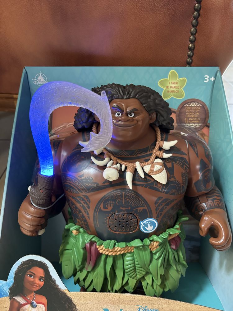 Interaktywna Lalka Maui Disney Store Vaiana Moana Figurka 32 cm