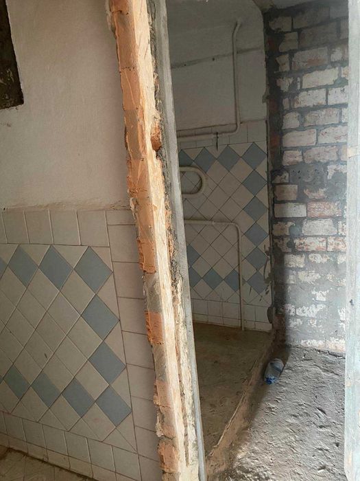 3К нове планування цегла!  Дубово! Під ремонт! Ціна як за 1к!