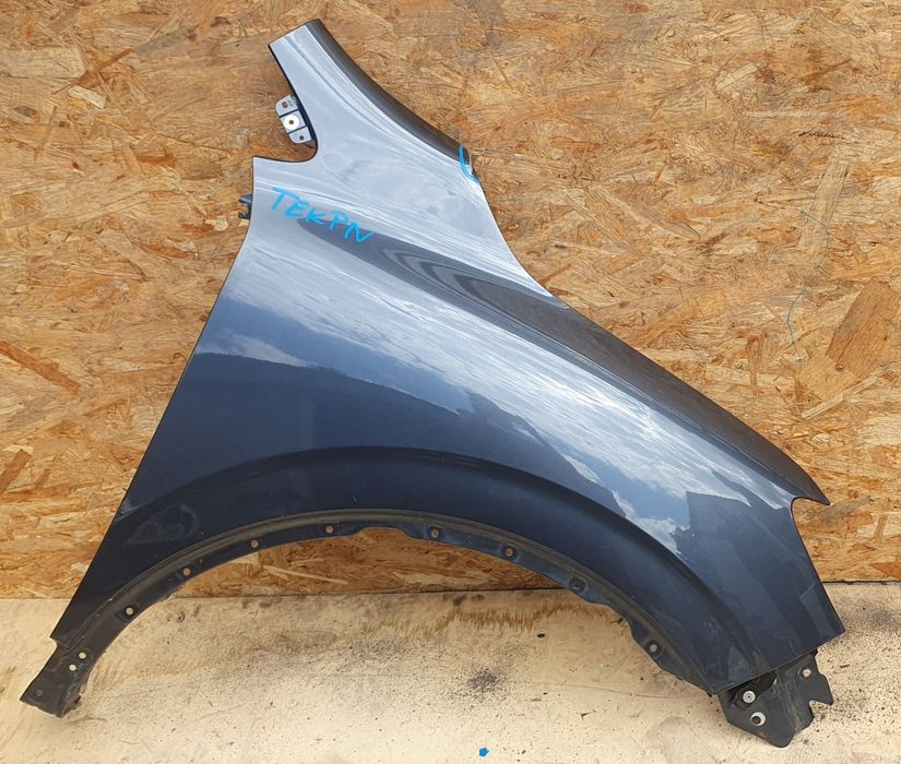 Renault Kadjar Błotniki prawy przód kod lakieru TEKPN