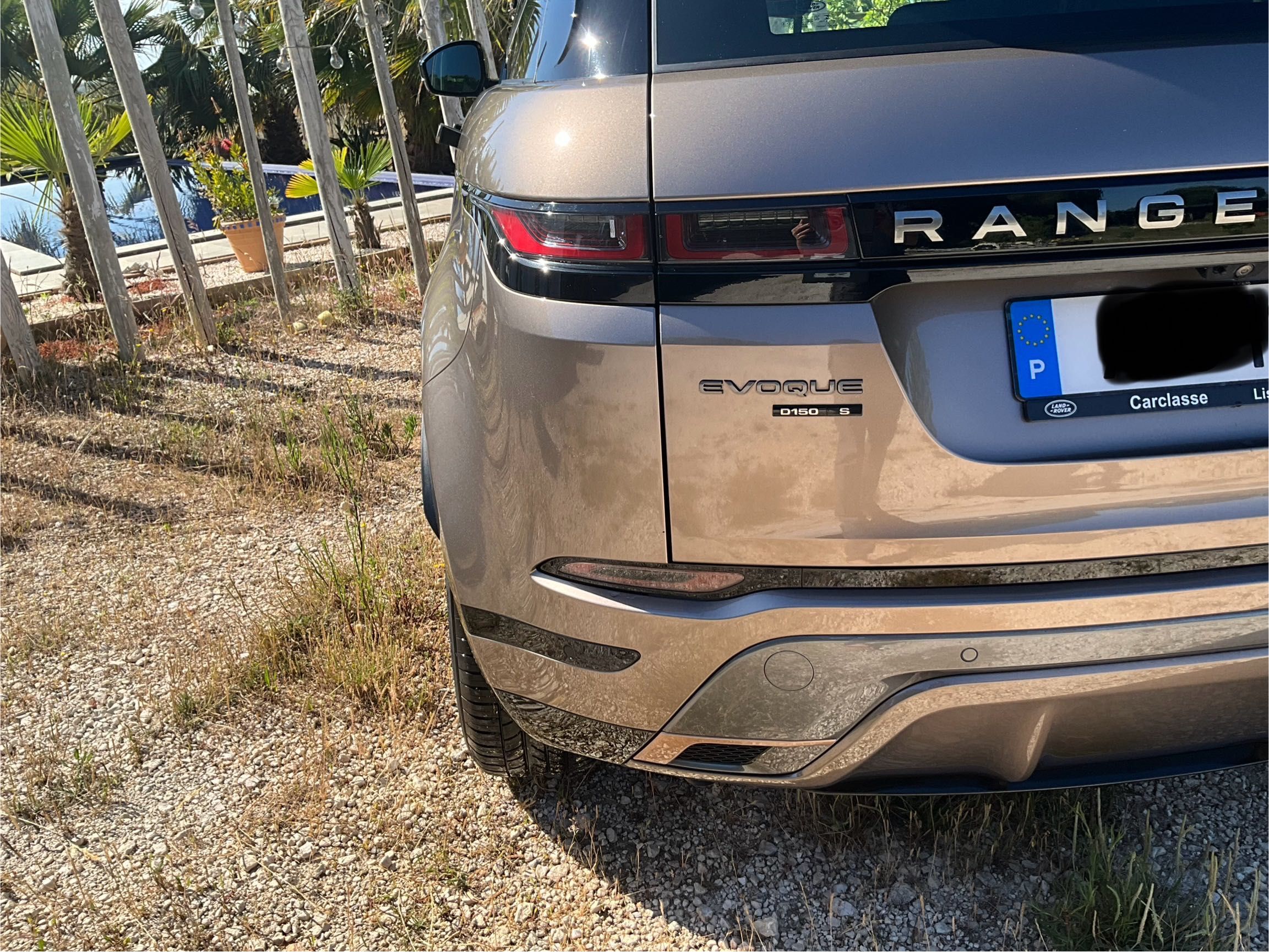 Land Rover Evoque D150 Auto R-Dynamic S