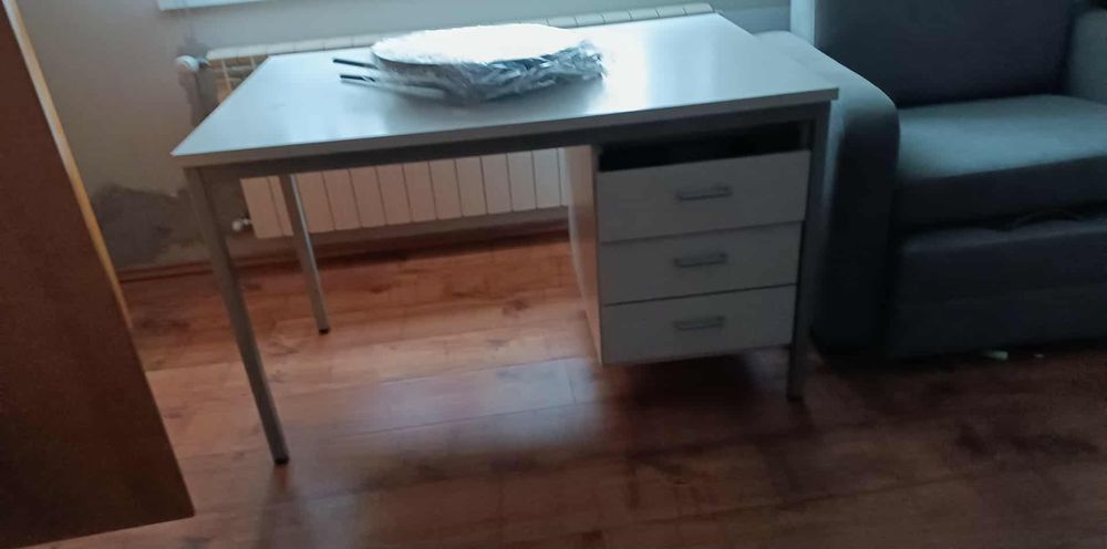 Stoły meble biurowe stolik biurko FEBRU 3 szt