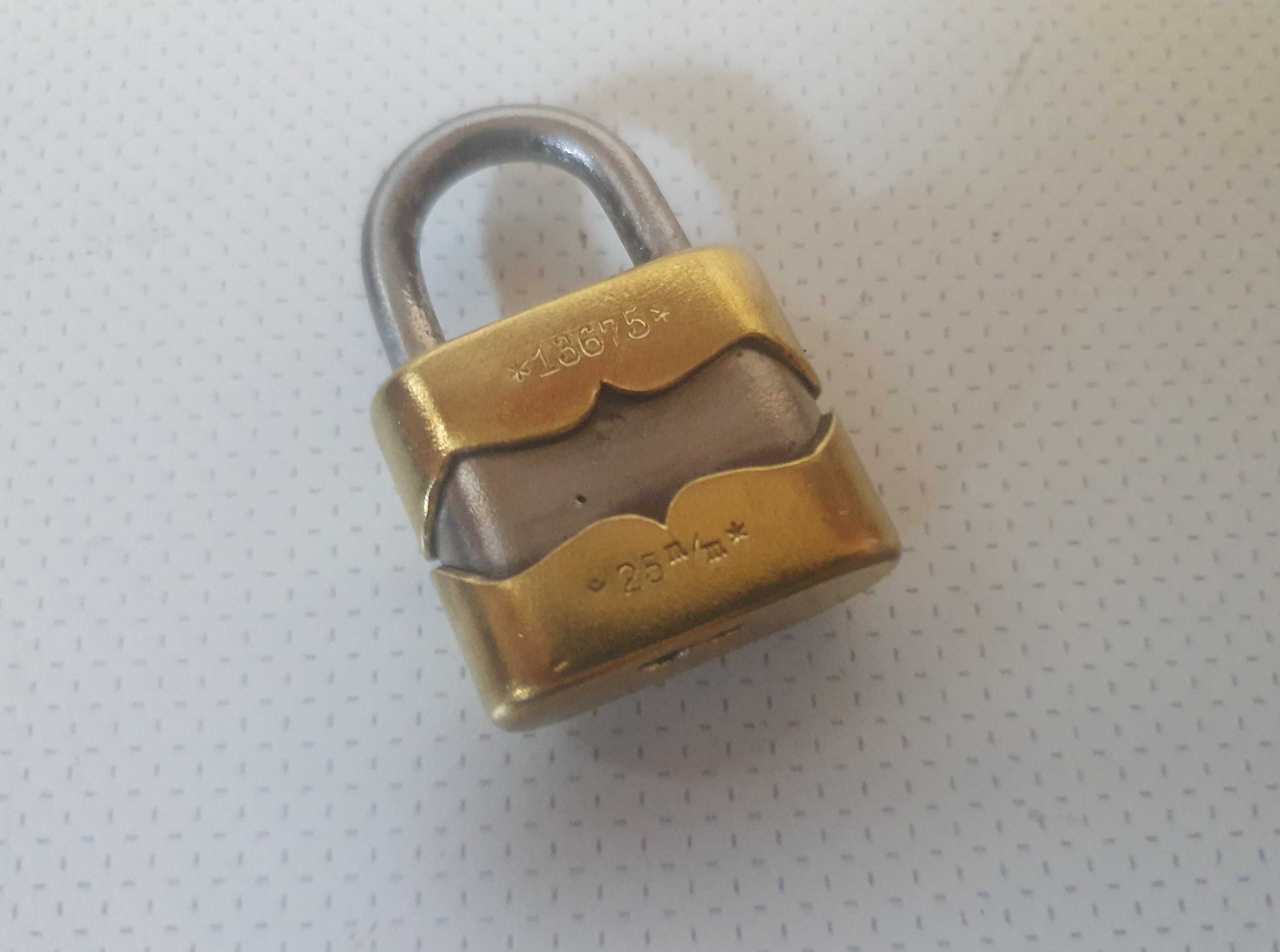 Pequeno cadeado 13675, de 25mm - antiguidade colecionável