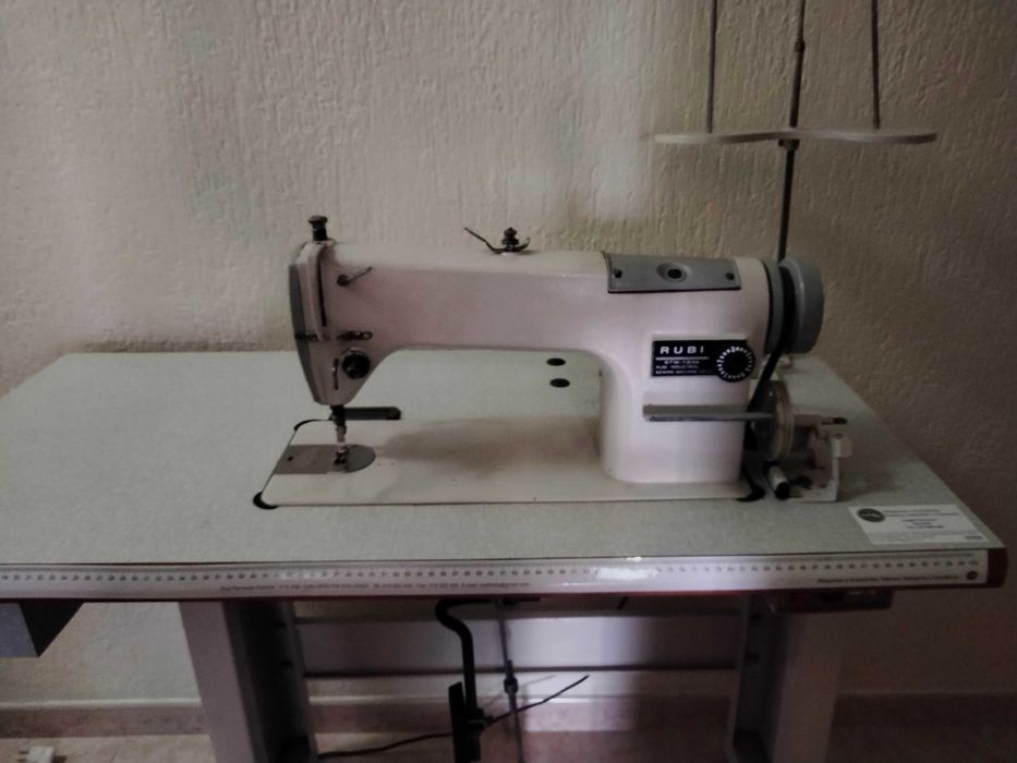 Máquina de costura