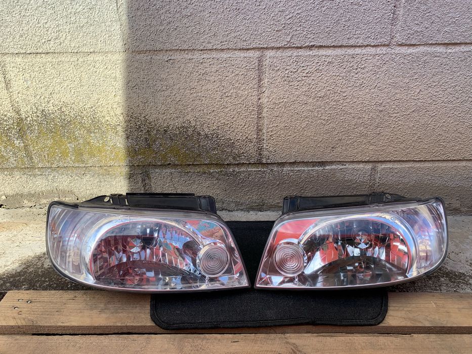 Фари Hyundai Matrix Хюндай Матрікс дефект