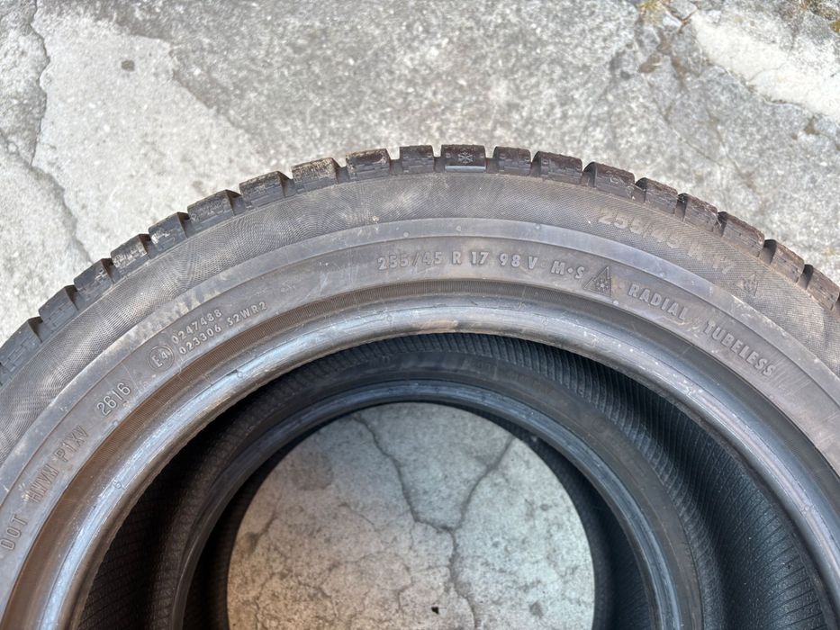 Continental contiwinter contackt 830p 255/45/17