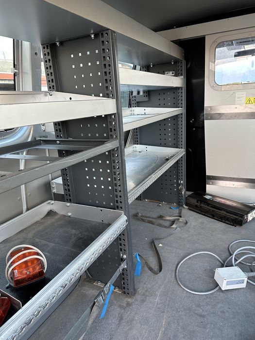 Regał zabudowa VW transporter T6 Expert Trafic Jumpy