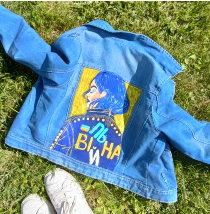 Джинсовка з патріотичним розписом